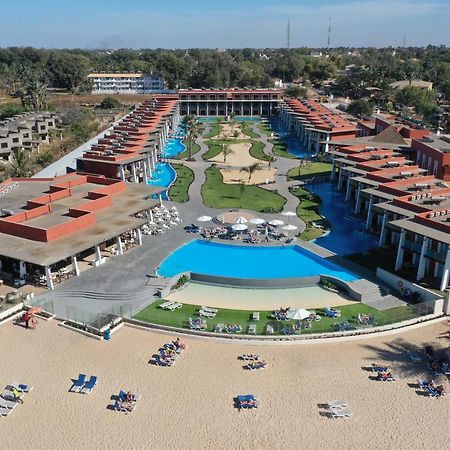 African Princess Beach Hotel เซเรคุงดา ภายนอก รูปภาพ