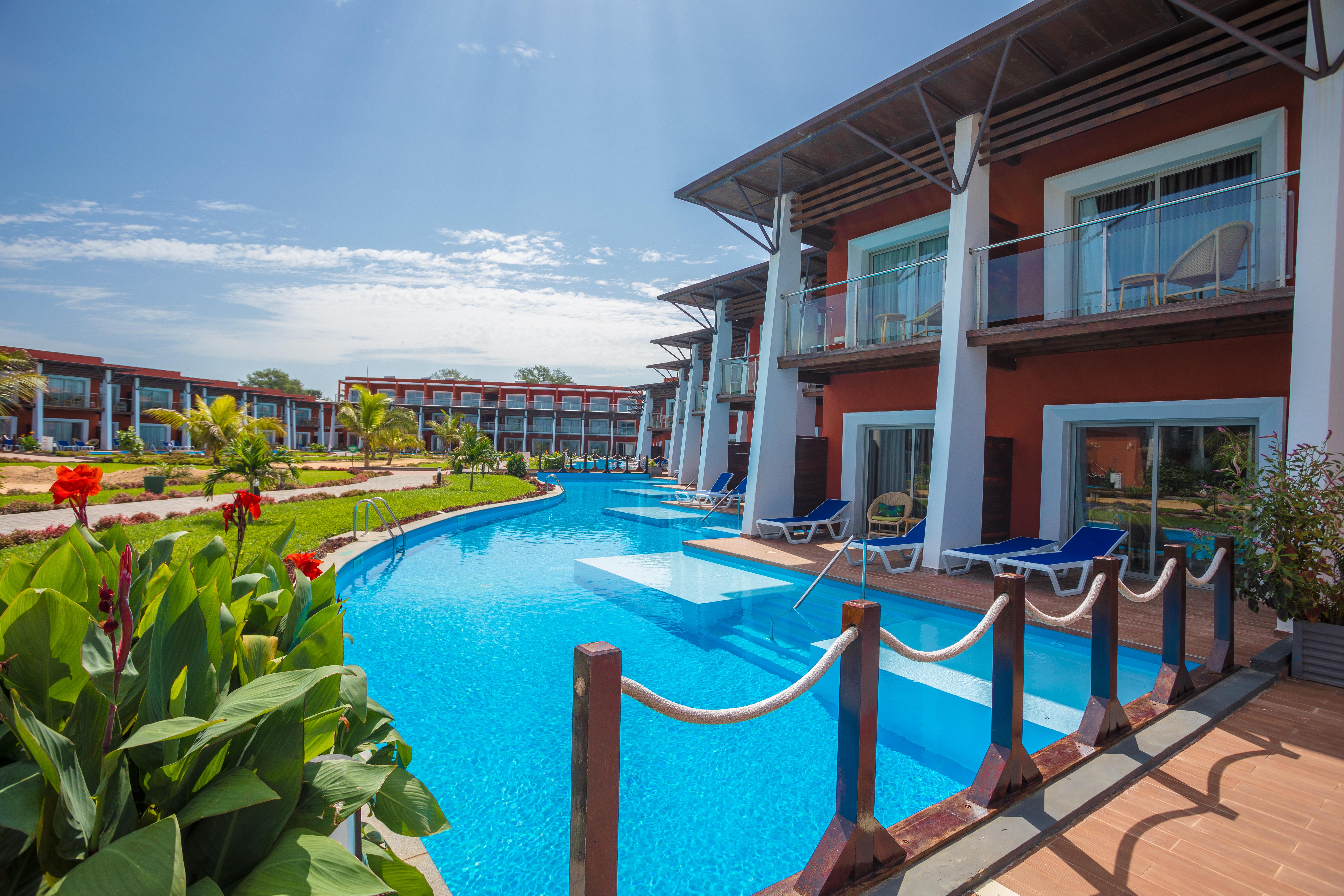 African Princess Beach Hotel เซเรคุงดา ภายนอก รูปภาพ