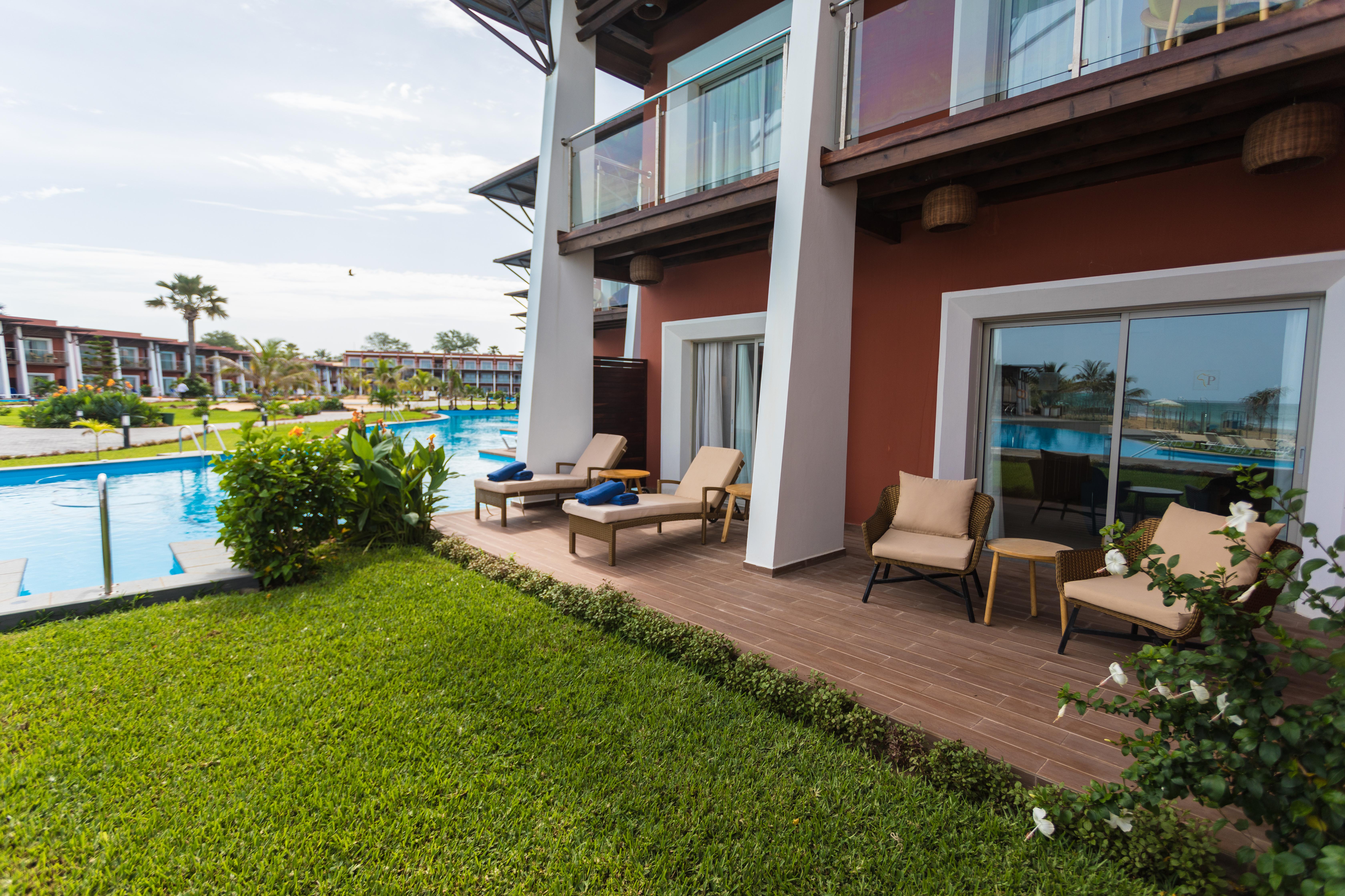 African Princess Beach Hotel เซเรคุงดา ภายนอก รูปภาพ